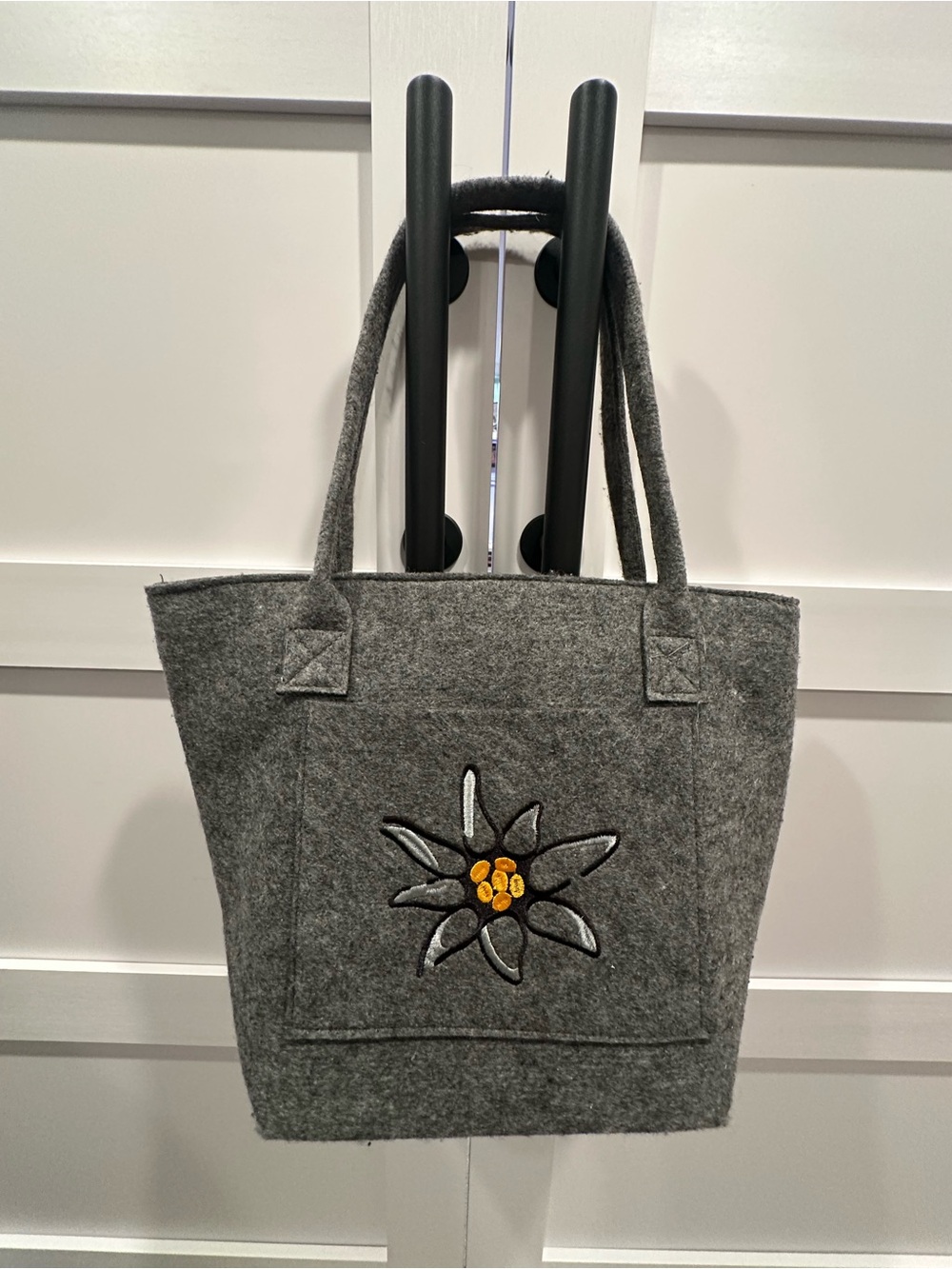 Gray Felt Edelweiss Embroidered Tote Alpine Swiss Style Bag